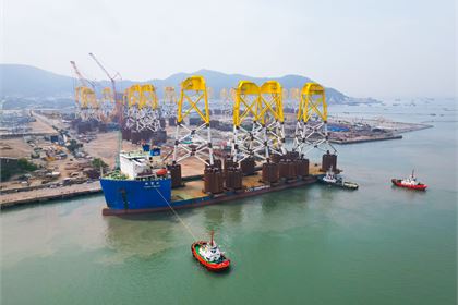 Xuất khẩu chân đế điện gió ngoài khơi